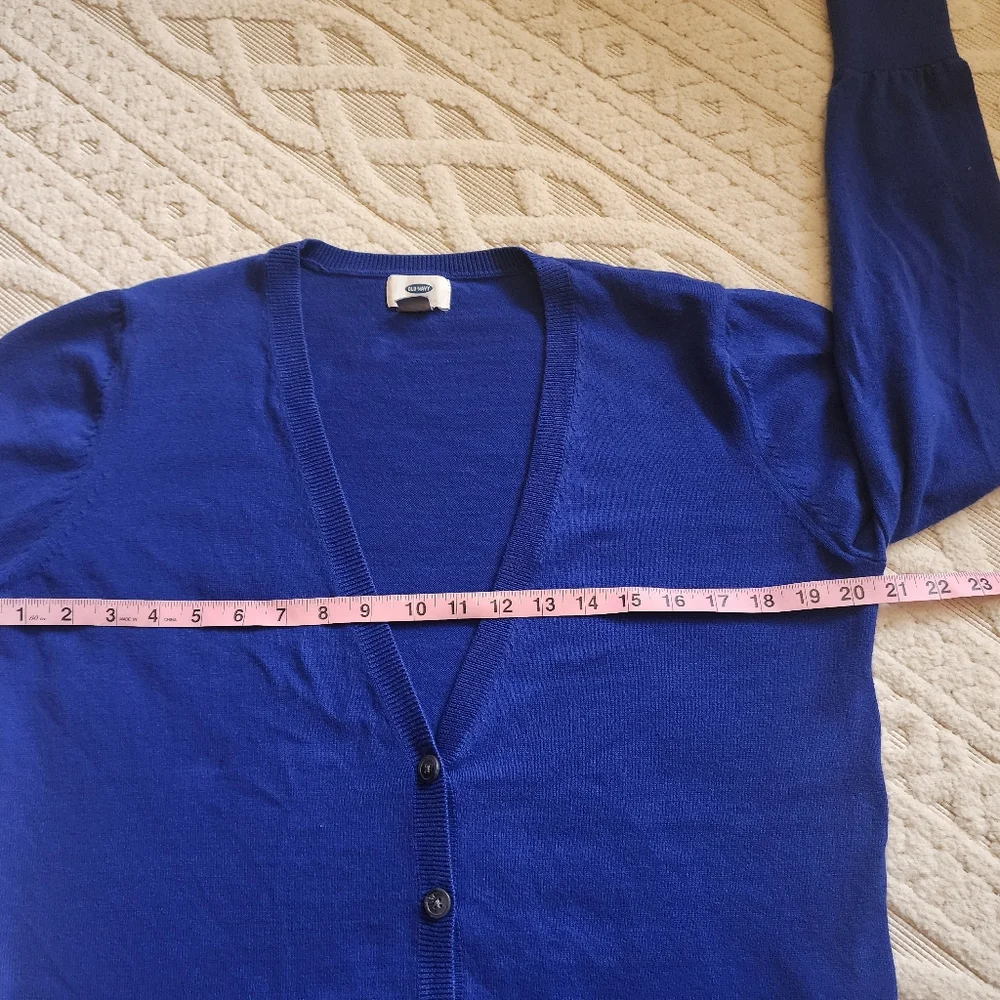 L Old Navy Royal blue cardigan